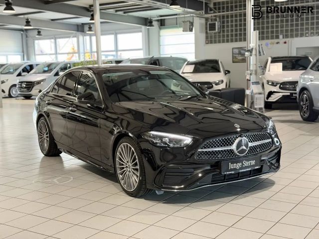 Mercedes-Benz C 200 AMG Line Sedan
