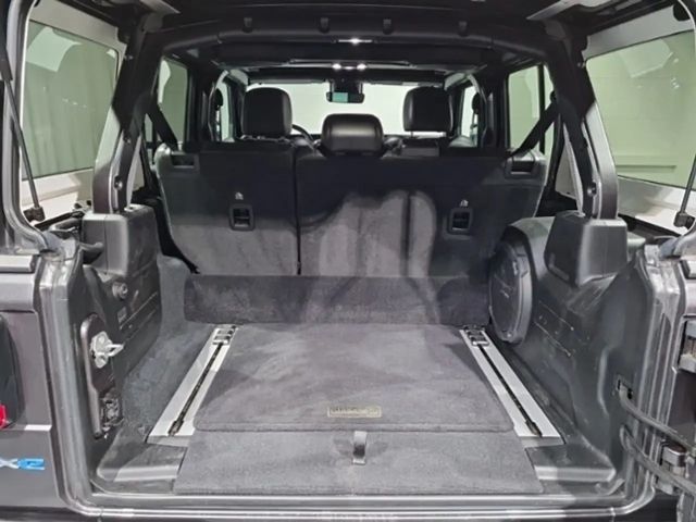 Jeep Wrangler 4xe Sahara