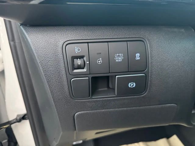 Hyundai Staria Trend