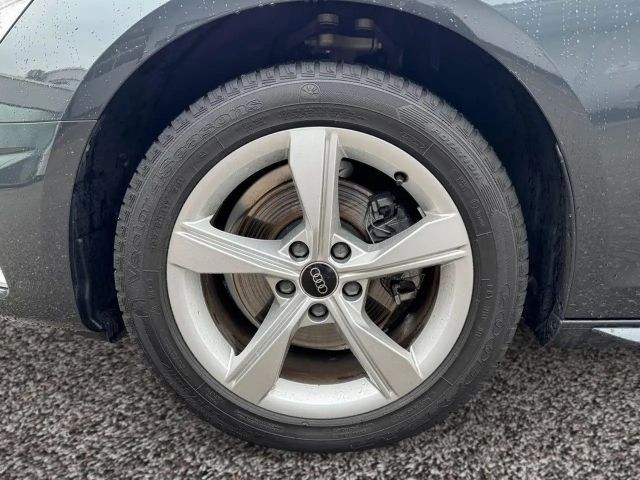 Audi A4 35 TFSI Avant S-Tronic