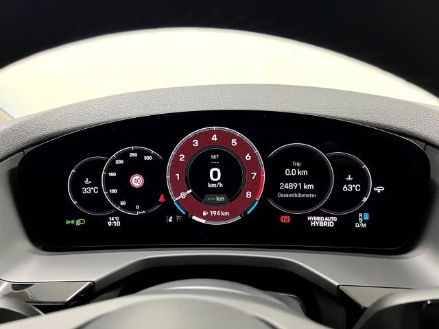 Porsche Panamera 4 E-Hybrid