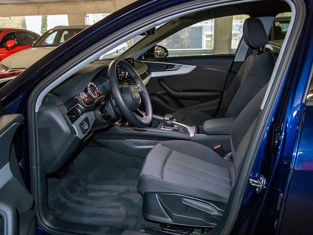 Audi A4 40 TFSI Avant S-Tronic