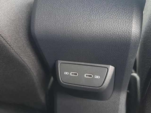 Volkswagen Taigo 1.5 TSI DSG R-Line