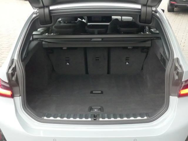 BMW 320 320i Touring