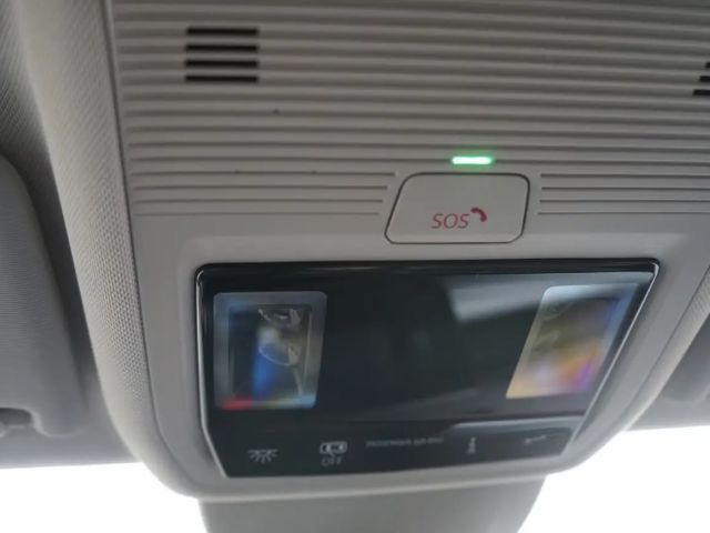 Volkswagen Golf 1.5 eTSI Golf VIII