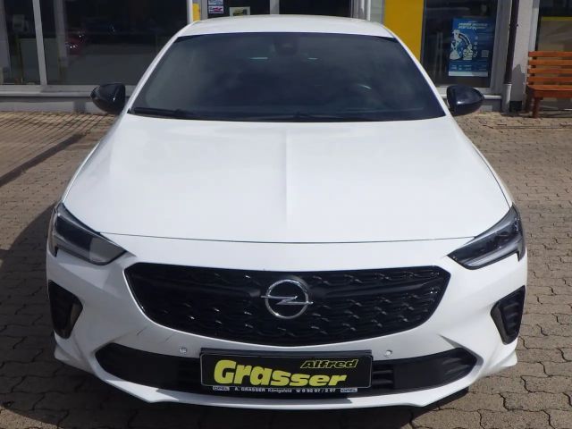 Opel Insignia GSi 4x4