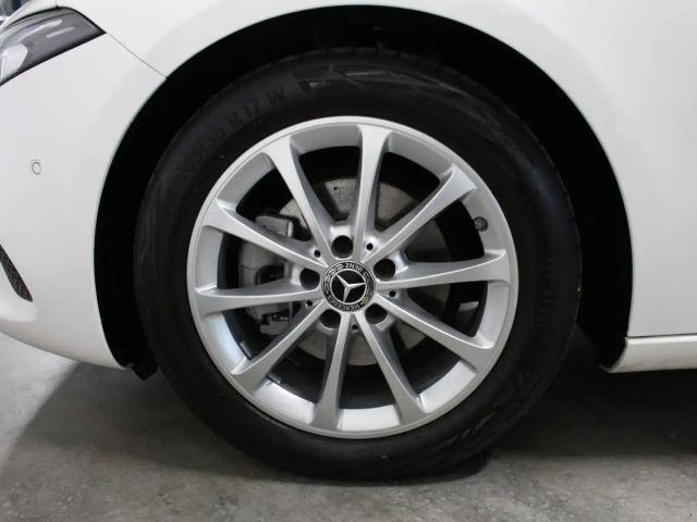 Mercedes-Benz A 180 Progressive