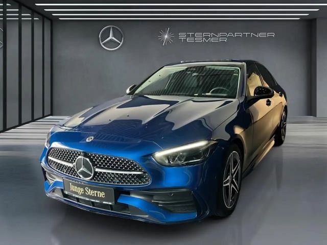 Mercedes-Benz C 200 AMG Line Sedan