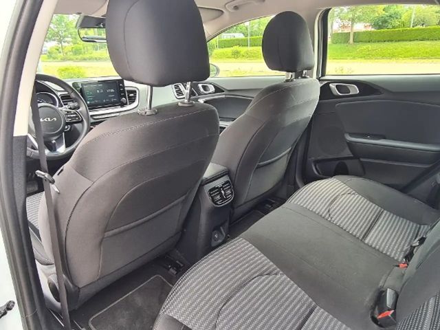 Kia XCeed Hybrid PHEV Vision