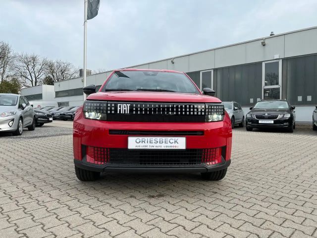 Fiat Grande Panda E RED