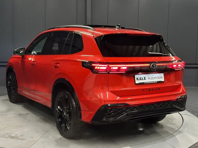 Volkswagen Tiguan 4Motion R-Line Style