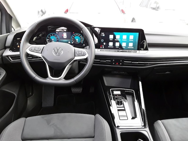 Volkswagen Golf 1.5 eTSI DSG Golf VIII Style