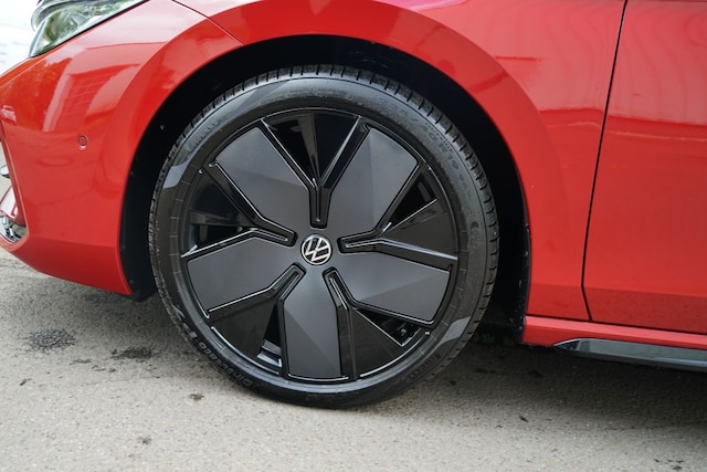 Volkswagen Passat 2.0 TDI R-Line Variant