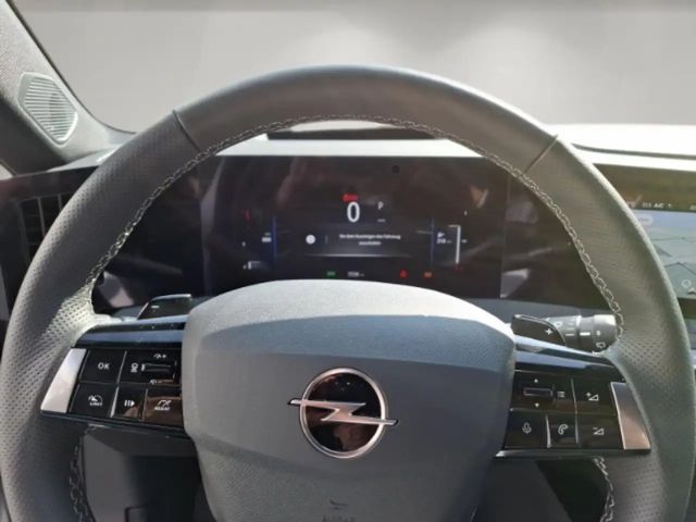 Opel Astra Sports Tourer Ultimate