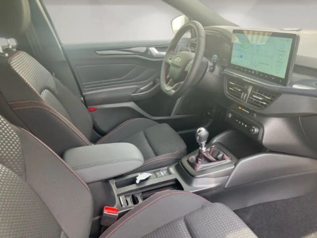 Ford Focus EcoBoost Limited ST Line