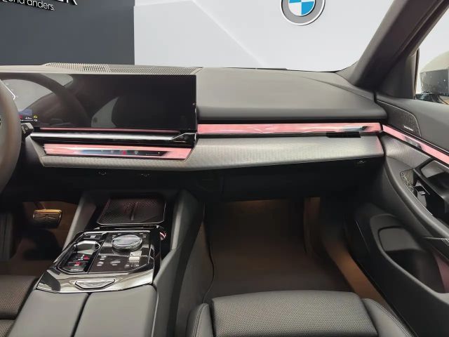 BMW 530 530e Touring xDrive