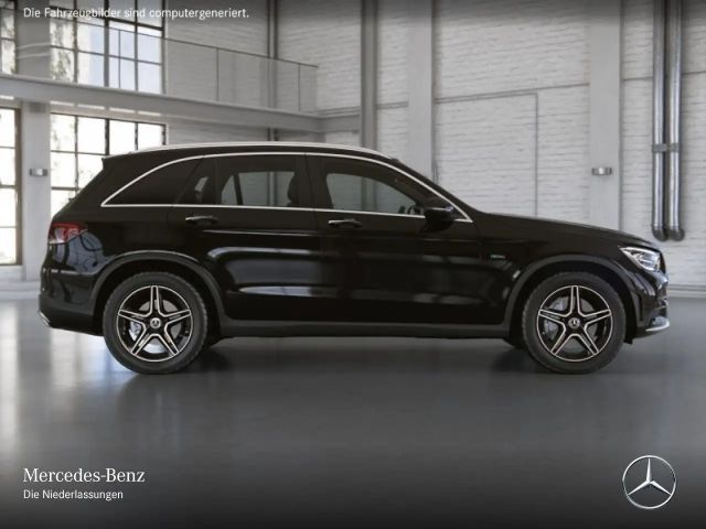 Mercedes-Benz GLC 300 4MATIC AMG Line