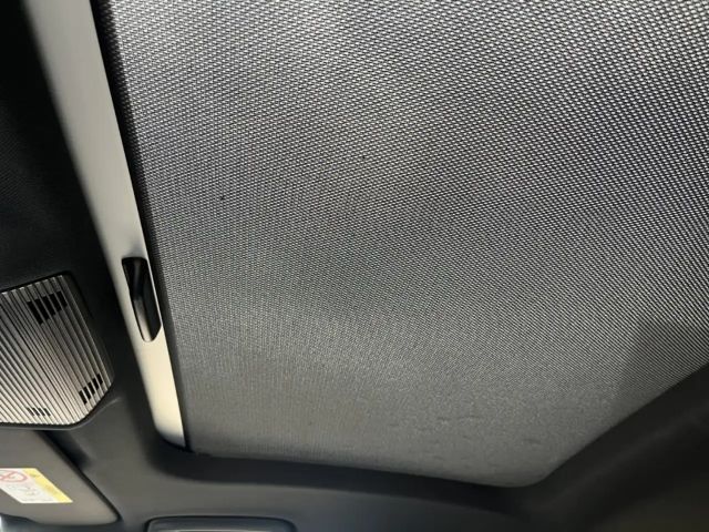 Volkswagen Golf 2.0 TSI Golf VIII