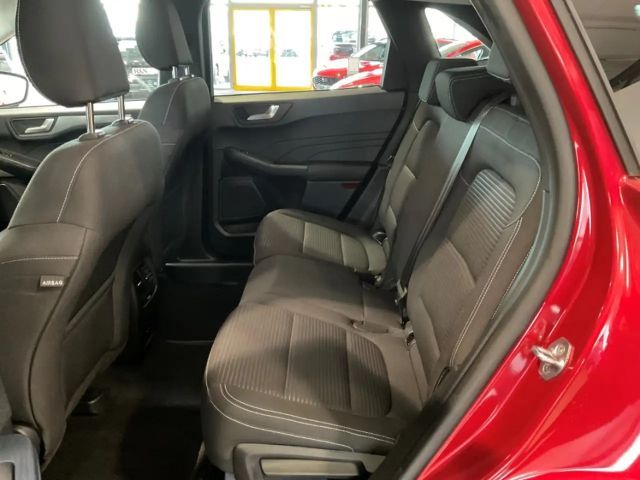 Ford Kuga Plug in Hybrid Titanium