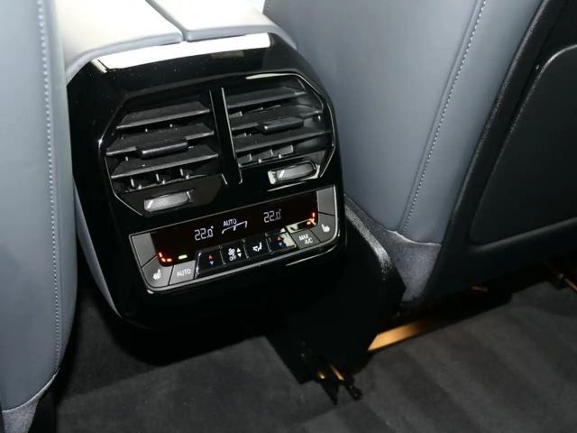 BMW iX Drive pro xDrive50