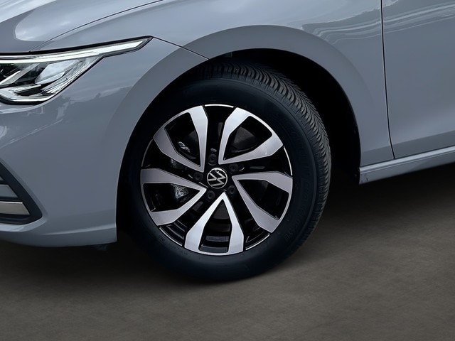 Volkswagen Golf Golf 1.5TSI Active NAVI+LED+APP-CONN+SITZHZ+++