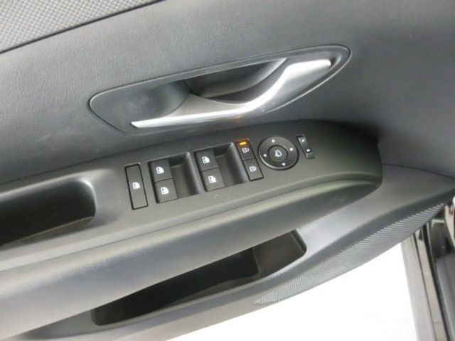 Hyundai Tucson 1.6 2WD T-GDi Trend