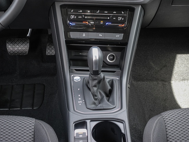 Volkswagen Touran 1.5 TSI DSG