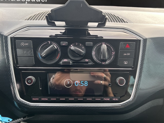 Volkswagen up! Move Move up!