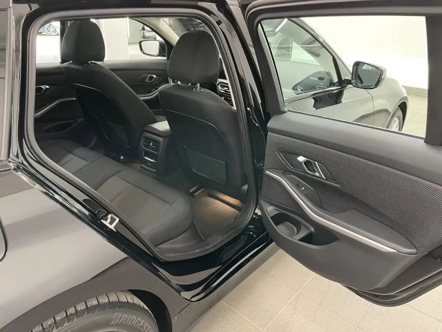 BMW 318 318d Touring