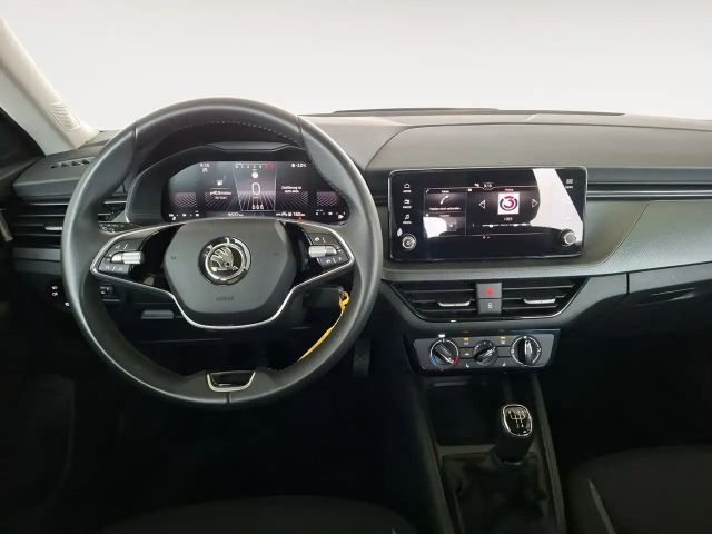 Skoda Kamiq Essence TSI