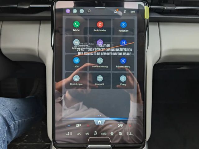 Ford Explorer AWD Extended range