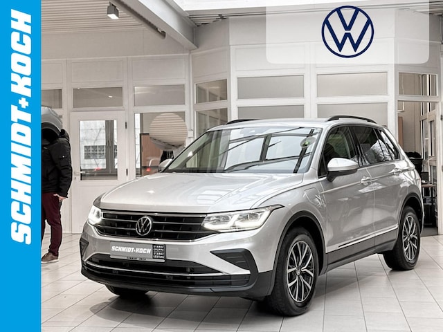 Volkswagen Tiguan Tiguan AHK schwenkb. Navi Lane Assist Sitzhzg.