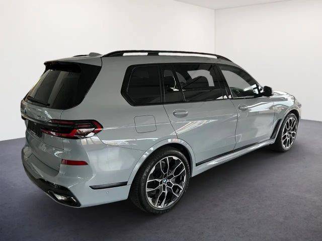 BMW X7 M-Sport xDrive