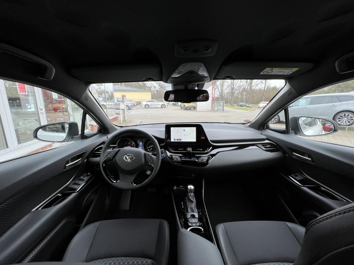 Toyota C-HR 5-deurs Bi-Tone Team D