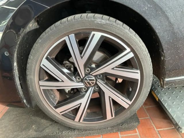 Volkswagen Golf 1.5 TSI IQ.Drive Life