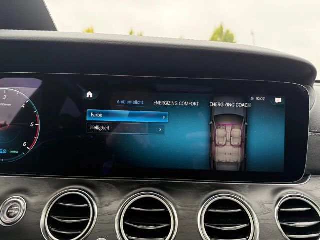 Mercedes-Benz E 220 AVANTGARDE E 220 d Estate