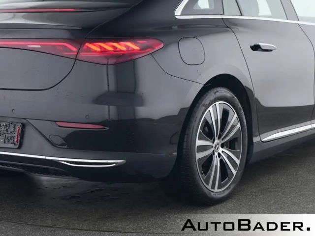 Mercedes-Benz EQE 300 Premium Sedan