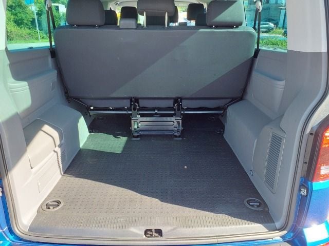 Volkswagen Caravelle 2.0 TDI Comfortline Lang T6