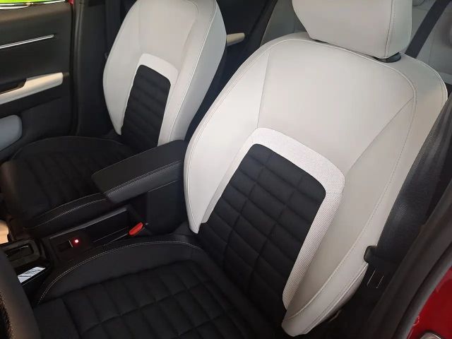 Citroën C3 Aircross Hybrid Max