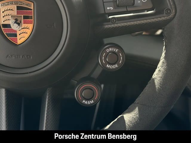 Porsche Taycan GTS Sport Turismo