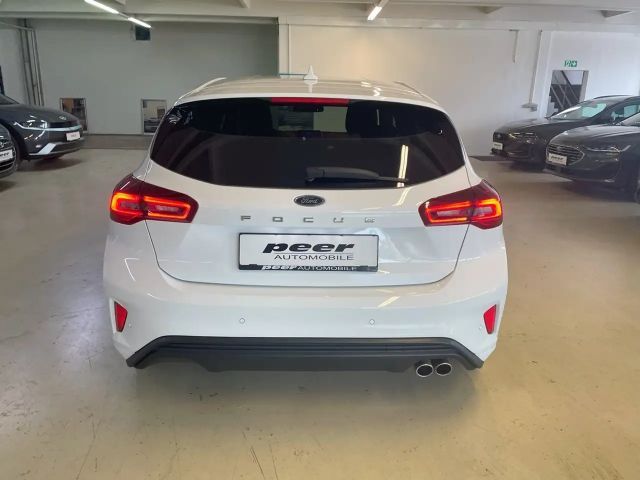 Ford Focus EcoBoost ST Line Style