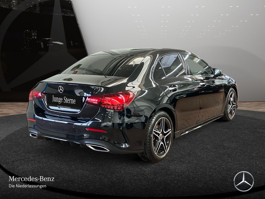 Mercedes-Benz A 200 AMG Line