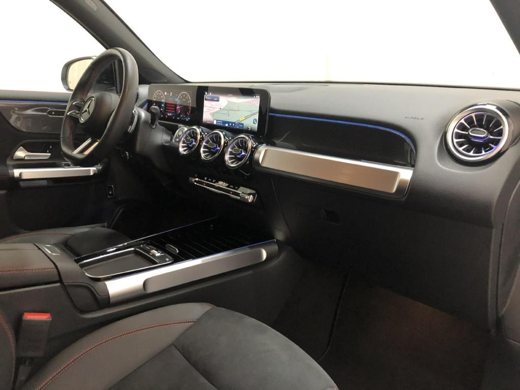 Mercedes-Benz GLB 220 4MATIC AMG Line