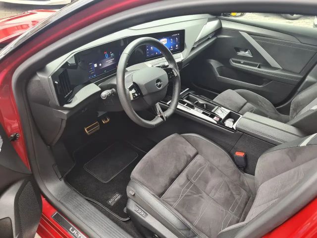 Opel Astra Ultimate