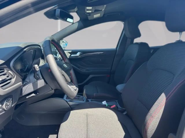Ford Focus EcoBoost ST Line