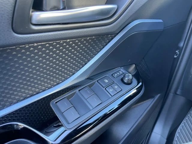 Toyota C-HR Hybride Team D