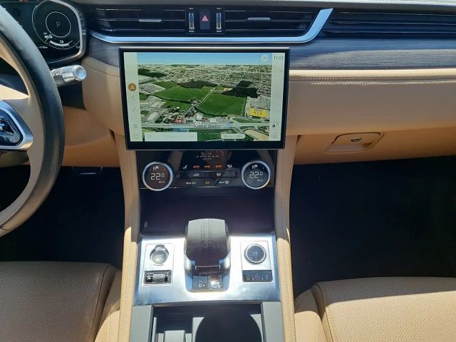 Jaguar F-Pace AWD P400e