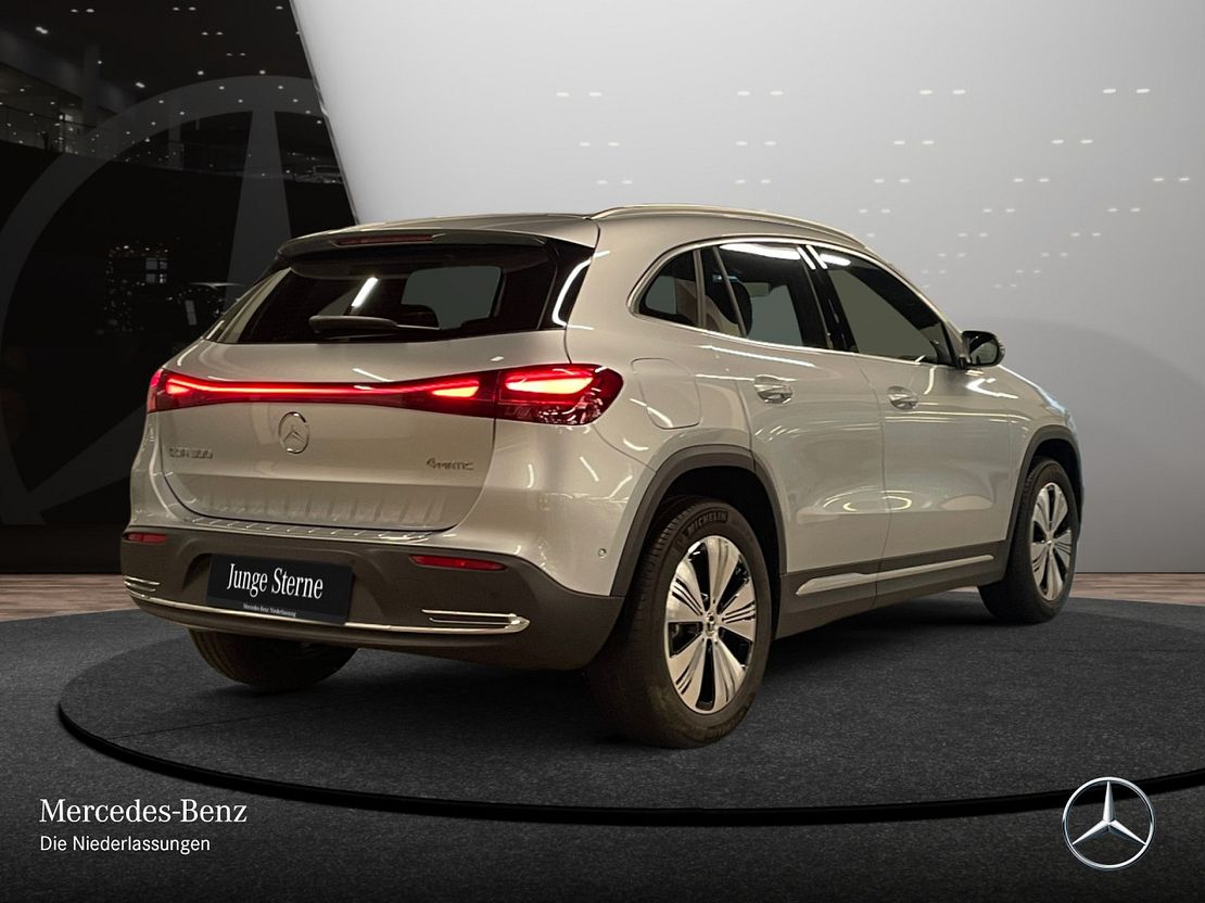 Mercedes-Benz EQA 300 4MATIC