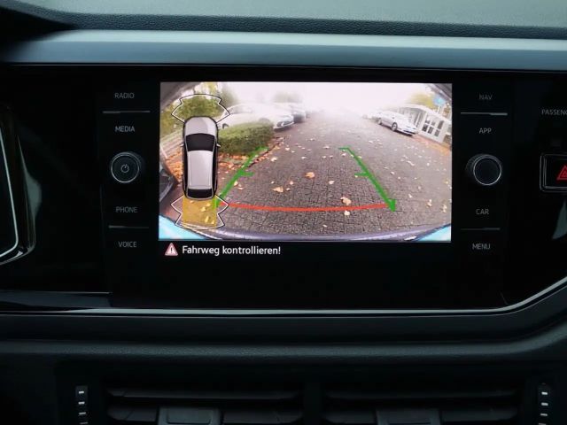 Volkswagen Taigo 1.0 TSI DSG R-Line