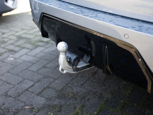 BMW 318 318i M-Sport Touring